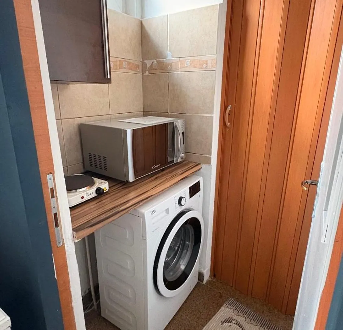 One Bedroom Apartment In The City Center Bucharest